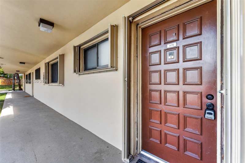 8415 SW 107th Ave # 143W, Miami FL 33173