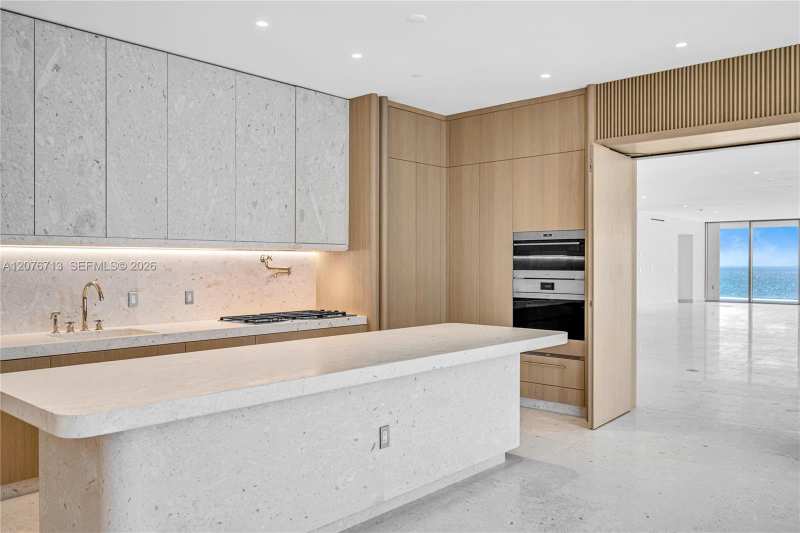 9165 Collins Ave # 701, Surfside FL 33154