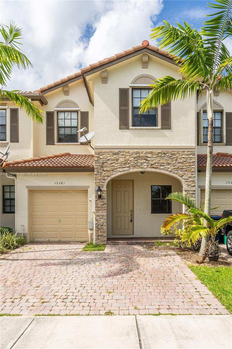 15381 SW 119th Ln # 15381, Miami FL 33196