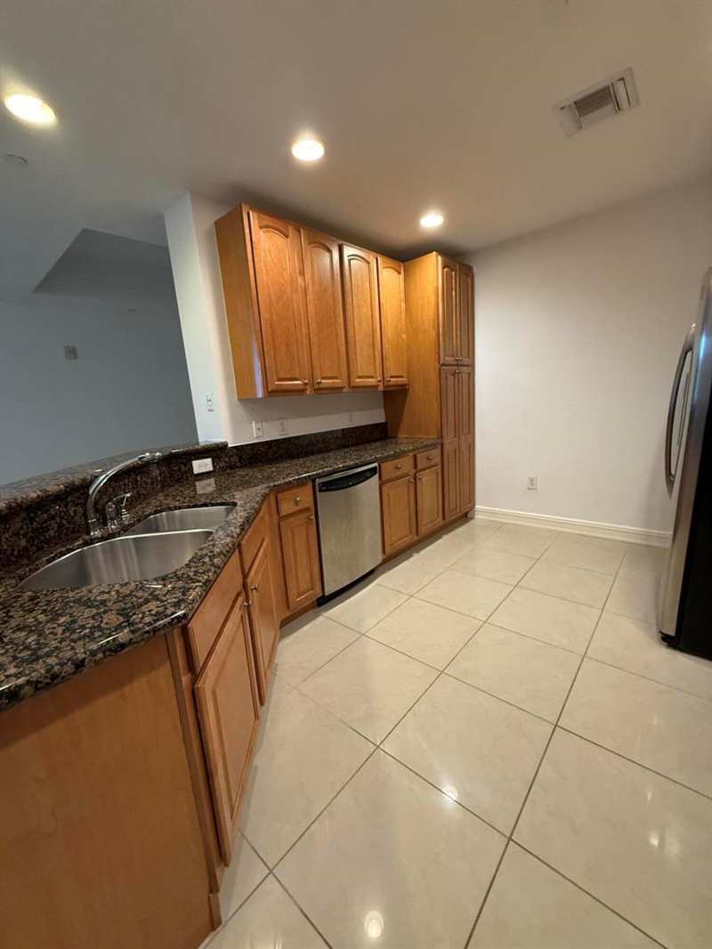 16101 Emerald Estates Drive # 153, Weston FL 33331