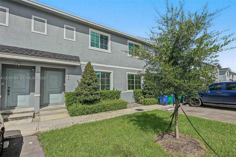 446 NW 11th Ave # 446, Florida City FL 33034