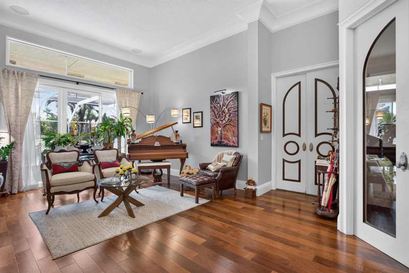 4909 NW 112th Drive, Coral Springs FL 33076