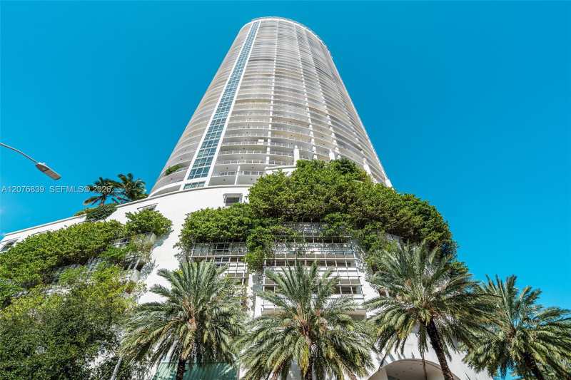 1750 N Bayshore Dr # 5010, Miami FL 33132