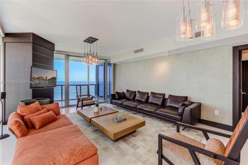 17001 Collins Ave # 2508, Sunny Isles Beach FL 33160