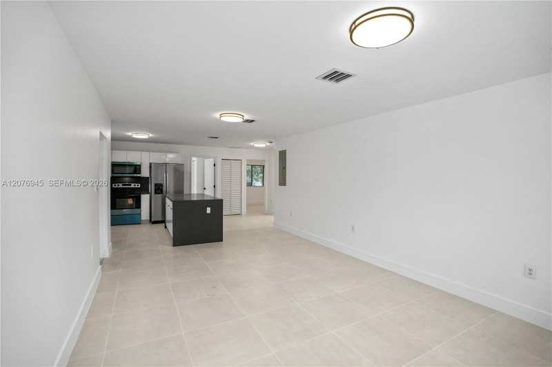 5819 NW 30th Ave # 5819, Miami FL 33142