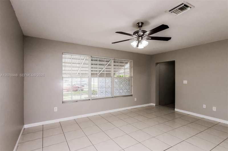 3430 N 72nd Ter, Hollywood FL 33024