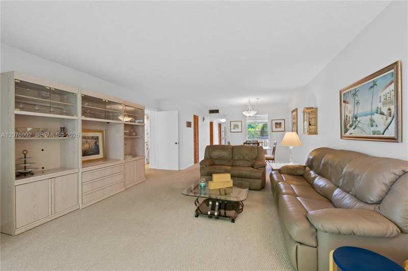 8305 NW 61st St # C303, Tamarac FL 33321