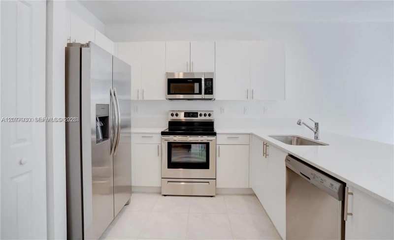 23220 SW 131st Ct, Miami FL 33170