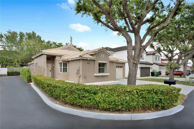 11491 SW 72nd Ter, Miami FL 33173