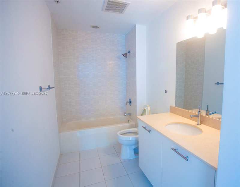 3470 E Coast Ave # H1213, Miami FL 33137