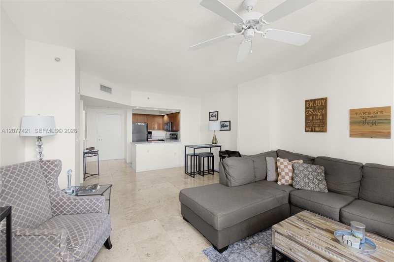 100 N Federal Hwy # 622, Fort Lauderdale FL 33301