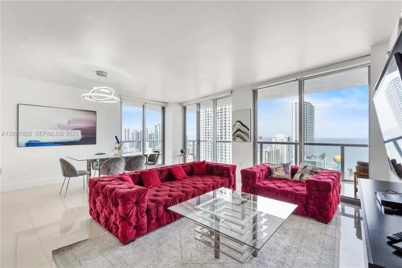 2600 E Hallandale Beach Blvd # T2802, Hallandale Beach FL 33009