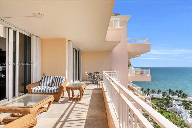 791 Crandon Blvd, Key Biscayne FL 33149