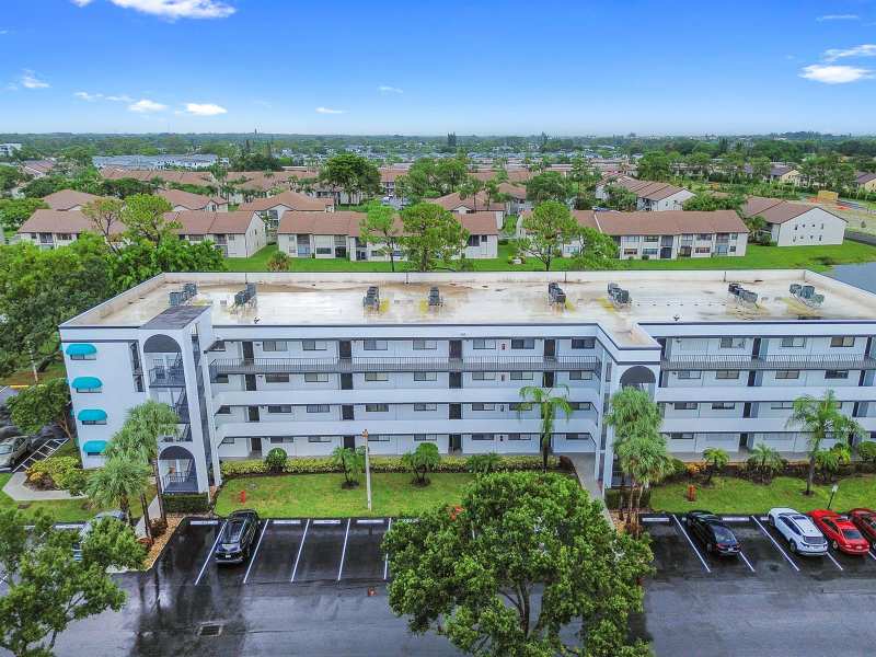 4725 LUCERNE LAKES Boulevard E # 202, Lake Worth FL 33467