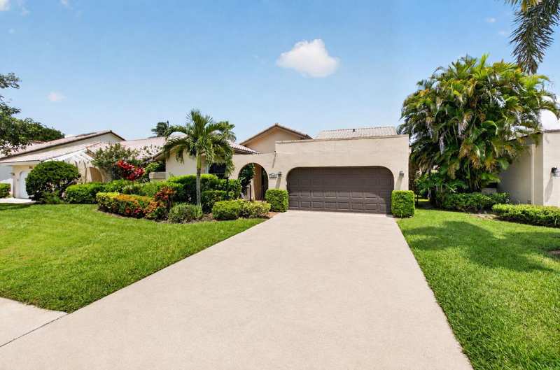 7658 SOLIMAR Circle, Boca Raton FL 33433