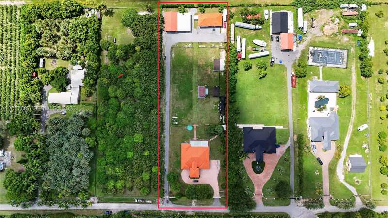 21255 SW 213th Ave Rd, Miami FL 33187