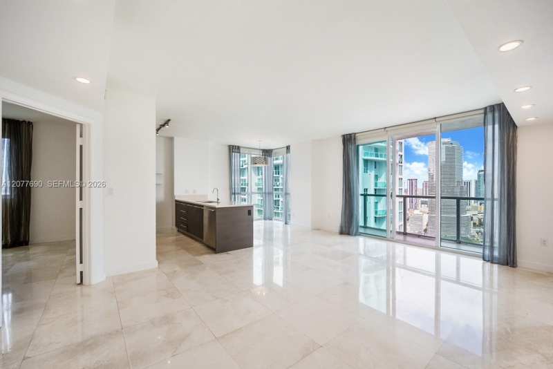 55 SE 6th St # 3901, Miami FL 33131
