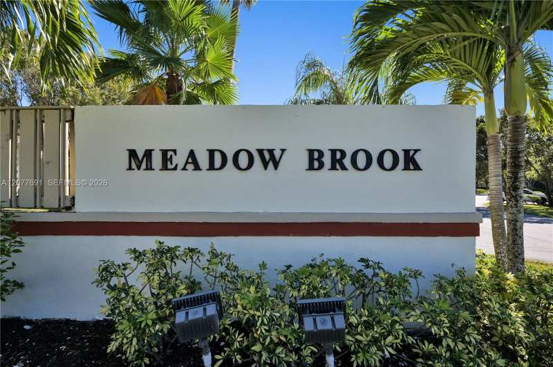 MEADOWBROOK AT PGA CONDO