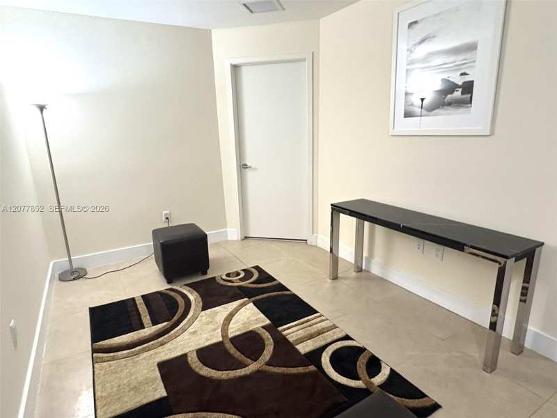 1100 S Miami Ave # 811, Miami FL 33130
