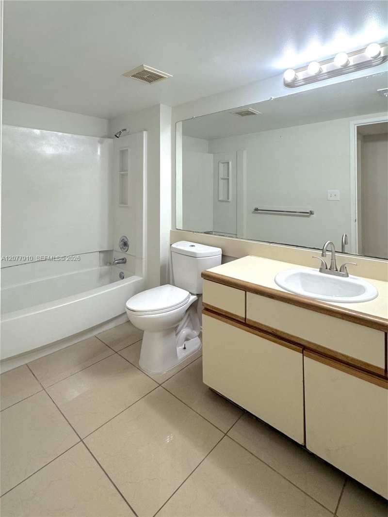 3280 Coral Lake Ln # 3280, Coral Springs FL 33065