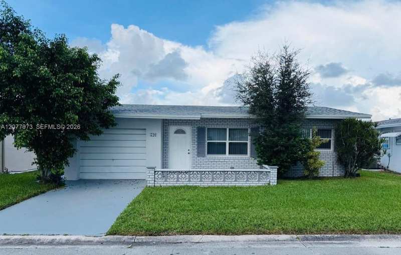 720 NW 74th Way, Margate FL 33063
