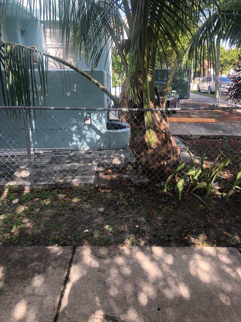 1453 SW 3rd St # 302, Miami FL 33135