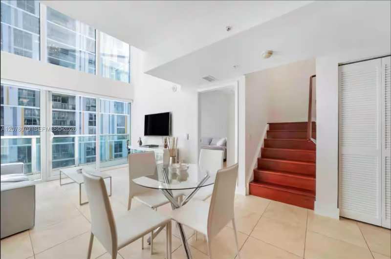 41 SE 5th St # 408, Miami FL 33131
