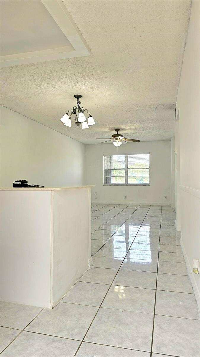 111 CLEVELAND Street # B9, FL 33461