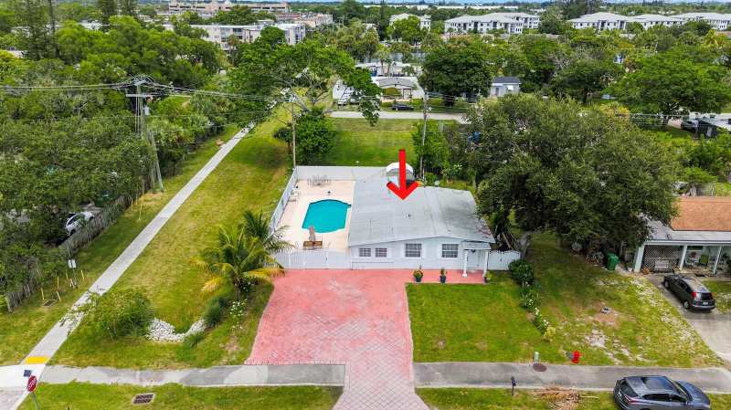 3239 DOLAN Road, Palm Springs FL 33406