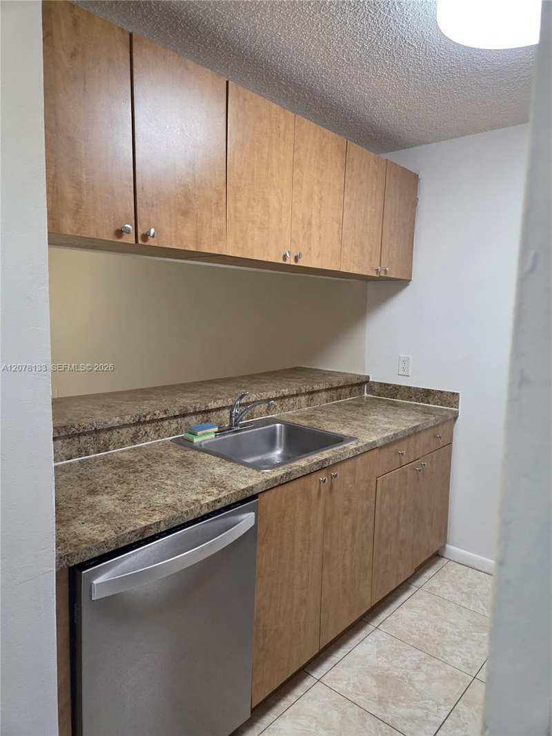 8550 N Sherman Cir # 103, Miramar FL 33025