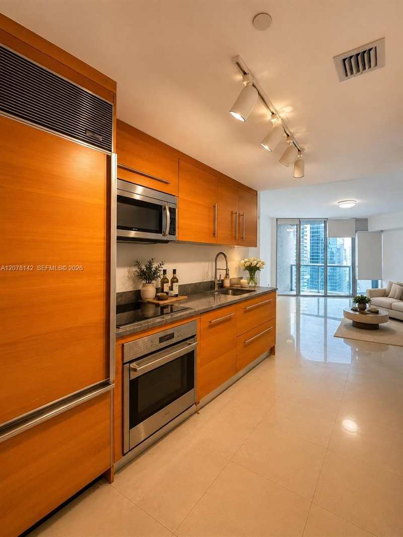 475 Brickell Ave # 3908, Miami FL 33131