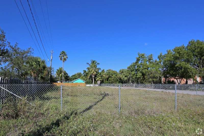 11961 US HIGHWAY 1, FL 33408
