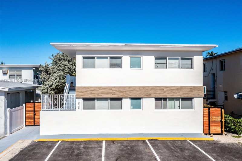 1029 79th St # 3, Miami Beach FL 33141