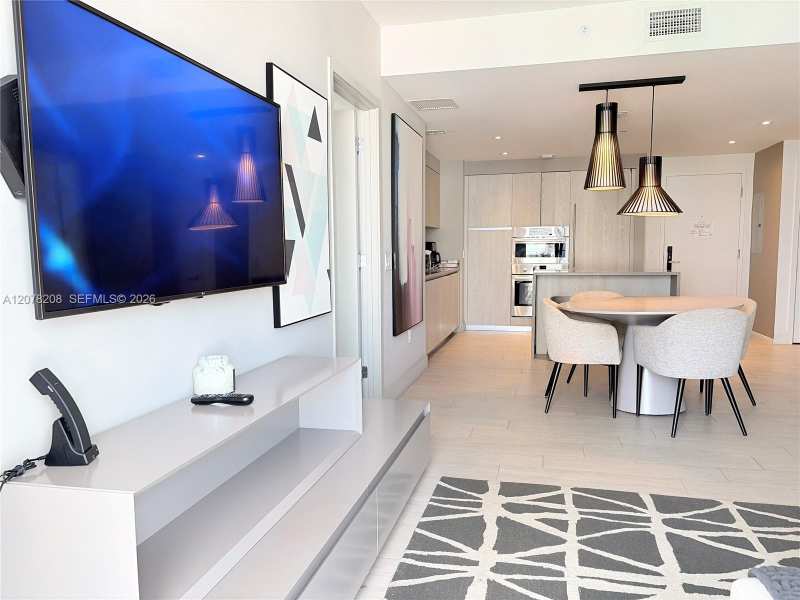 4010 S Ocean Dr # R1103, Hollywood FL 33019