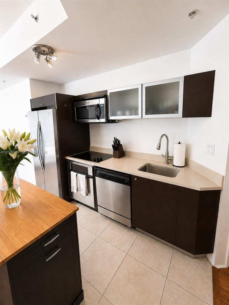 1900 N Bayshore Dr # 3005, Miami FL 33132