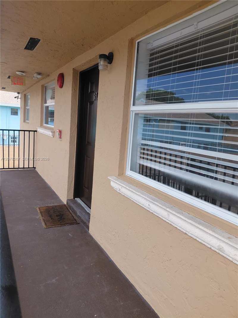 5461 W 24th Ave # 67, Hialeah FL 33016