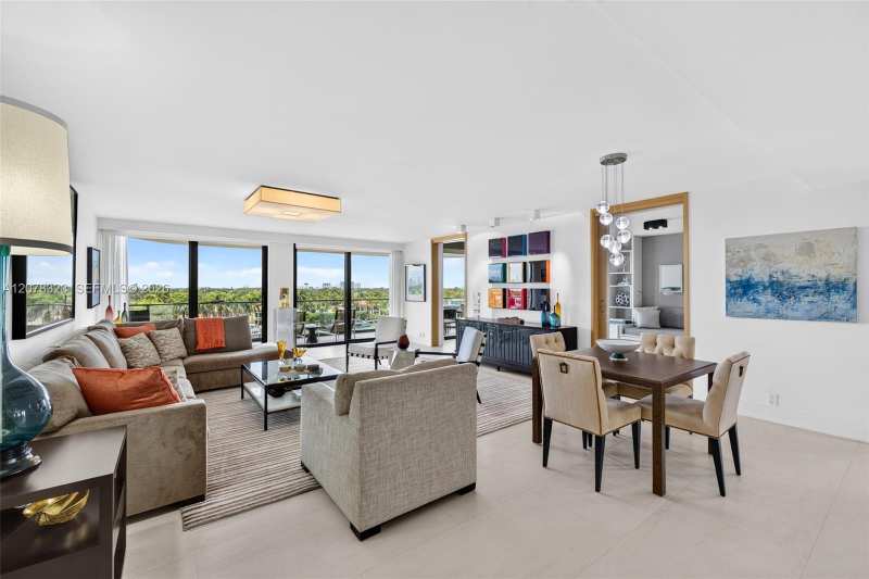 5500 Collins Ave # 702, Miami Beach FL 33140