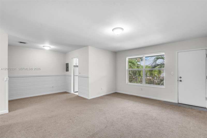 255 Sunrise Dr # 309, Key Biscayne FL 33149