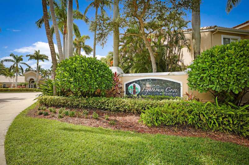 272 VILLAGE Boulevard # 7212, Tequesta FL 33469