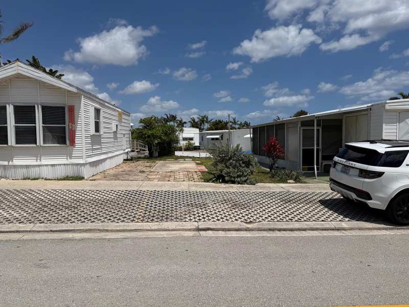 23 Briny Breezes Boulevard, Briny Breezes FL 33435