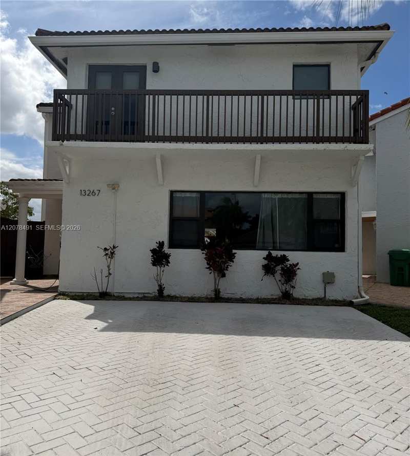 13267 SW 9th Ln, Miami FL 33184
