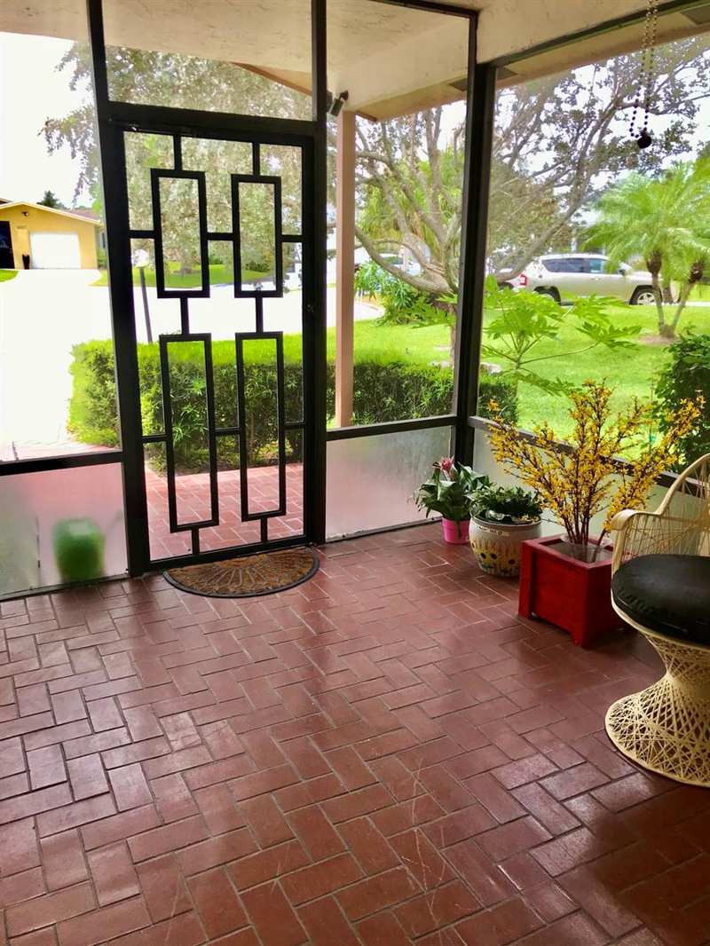 6333 STANLEY Lane, Delray Beach FL 33484