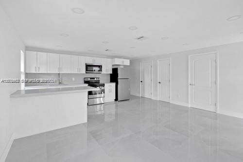 655 SW 5th St, Homestead FL 33030