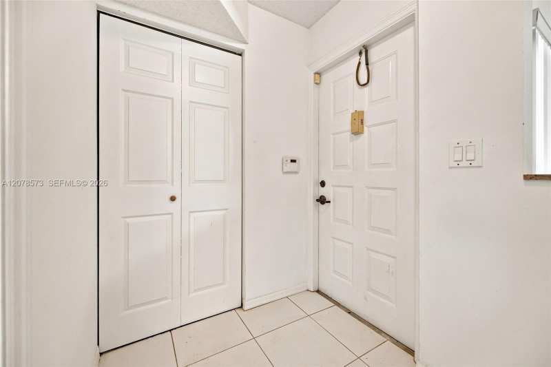 7647 Granville Dr # 212, Tamarac FL 33321