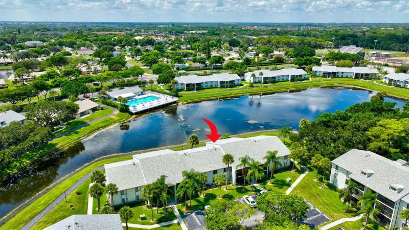 1010 Green Pine Boulevard # F2, West Palm Beach FL 33409