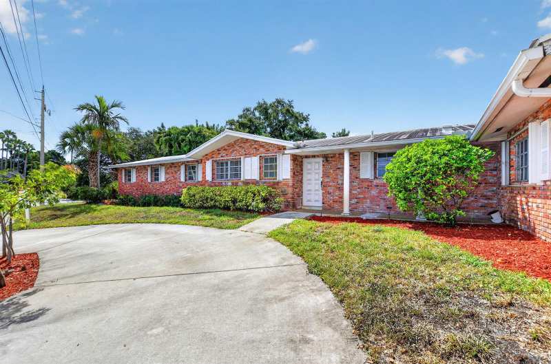 410 NW SPANISH RIVER Boulevard, Boca Raton FL 33431