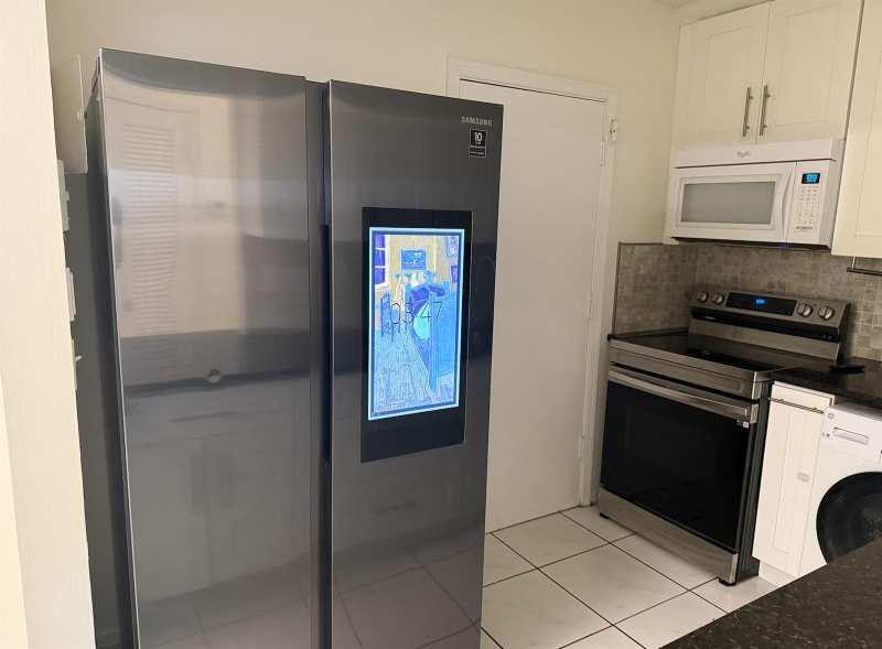2181 NE 67th Street # 603, Fort Lauderdale FL 33308