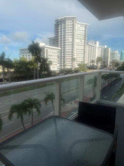 5601 Collins Ave # 415, Miami Beach FL 33140