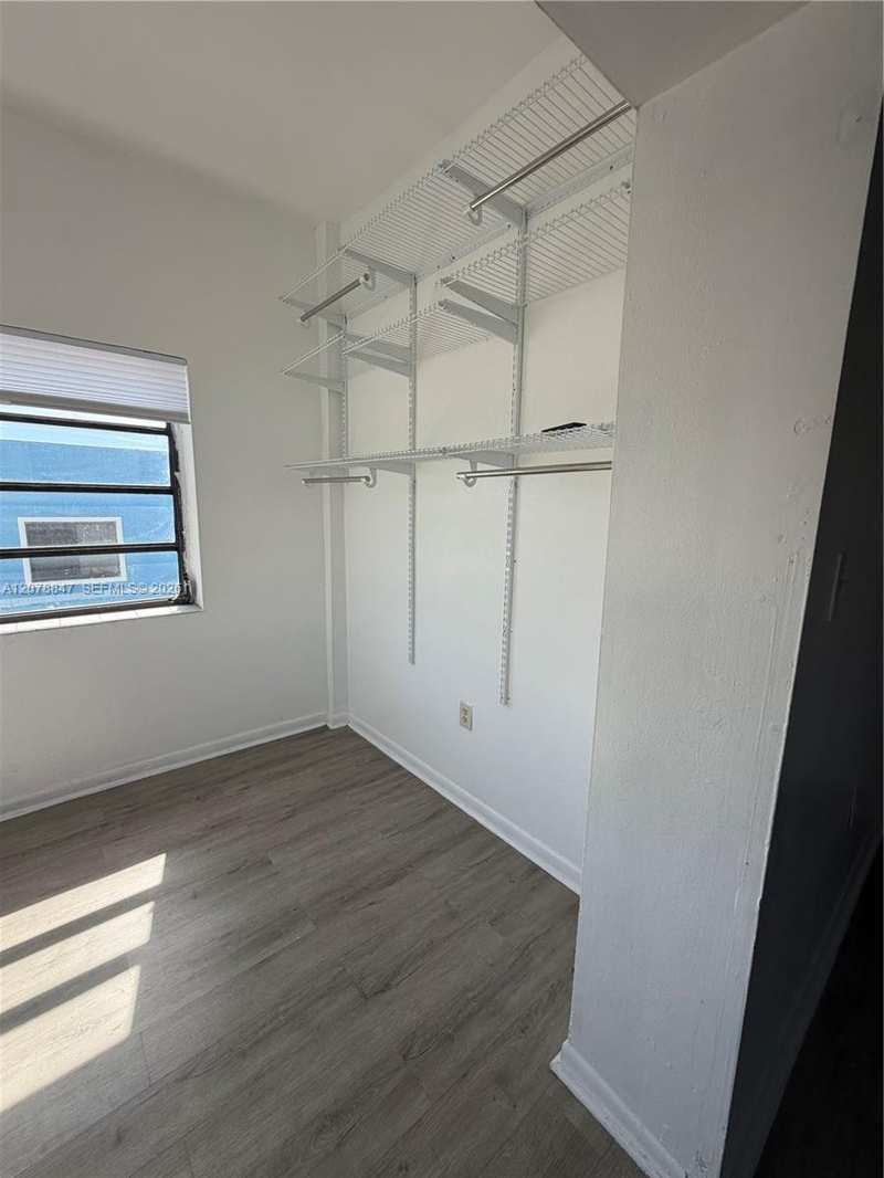 1560 SW 5th St # 5, Miami FL 33135
