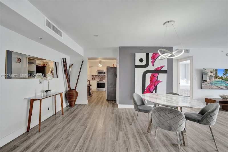 9195 Collins Ave # 1109, Surfside FL 33154